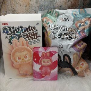 Authentic Labubu PopMart Big into Energy - Love